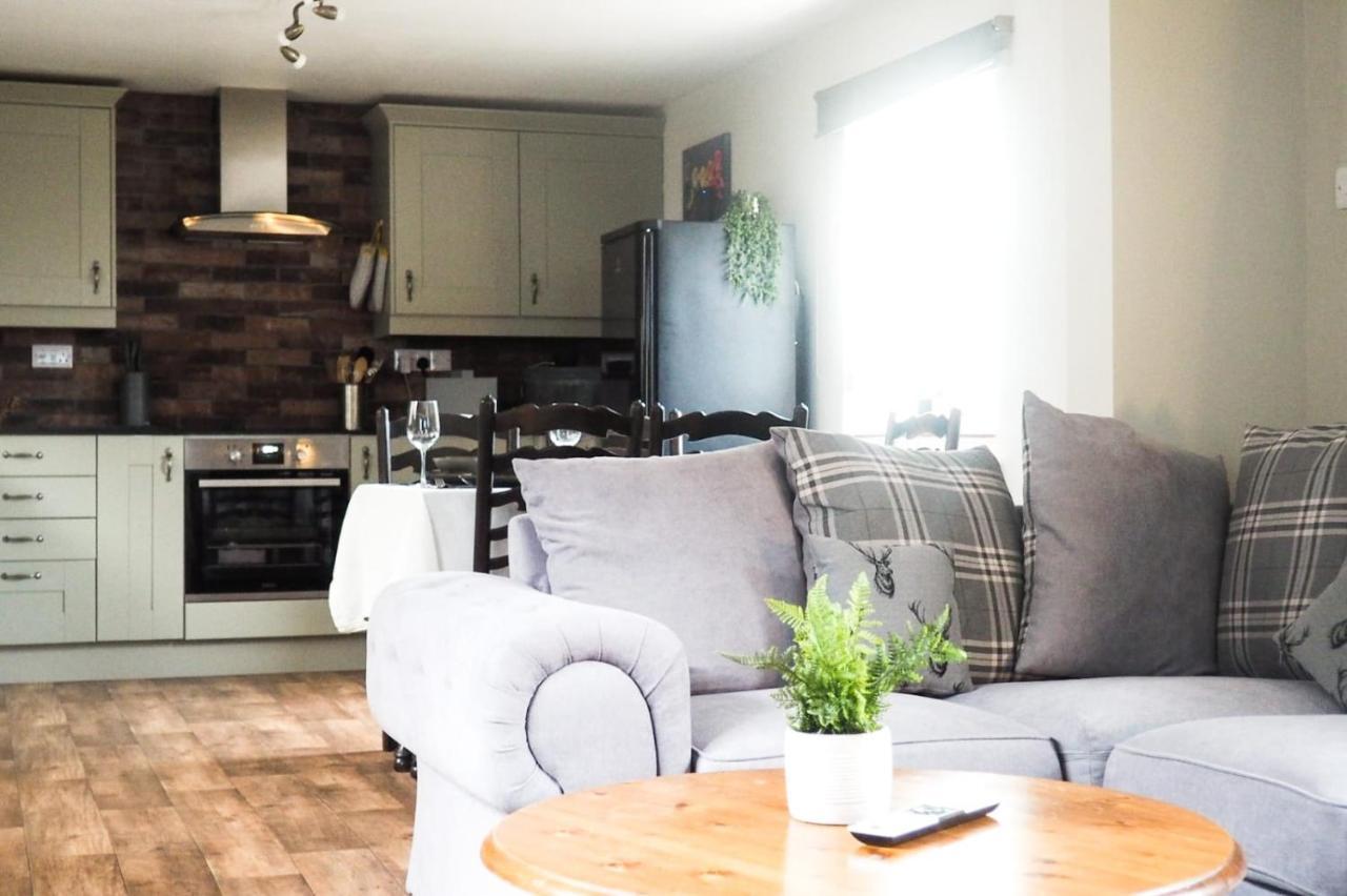 Large Cottage, Beach, Pubs Shops, Netflix, Bbq, Dog Friendly ฮันแมนบี ภายนอก รูปภาพ